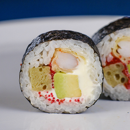 Футомакі суші від суші бару Рис і Риба